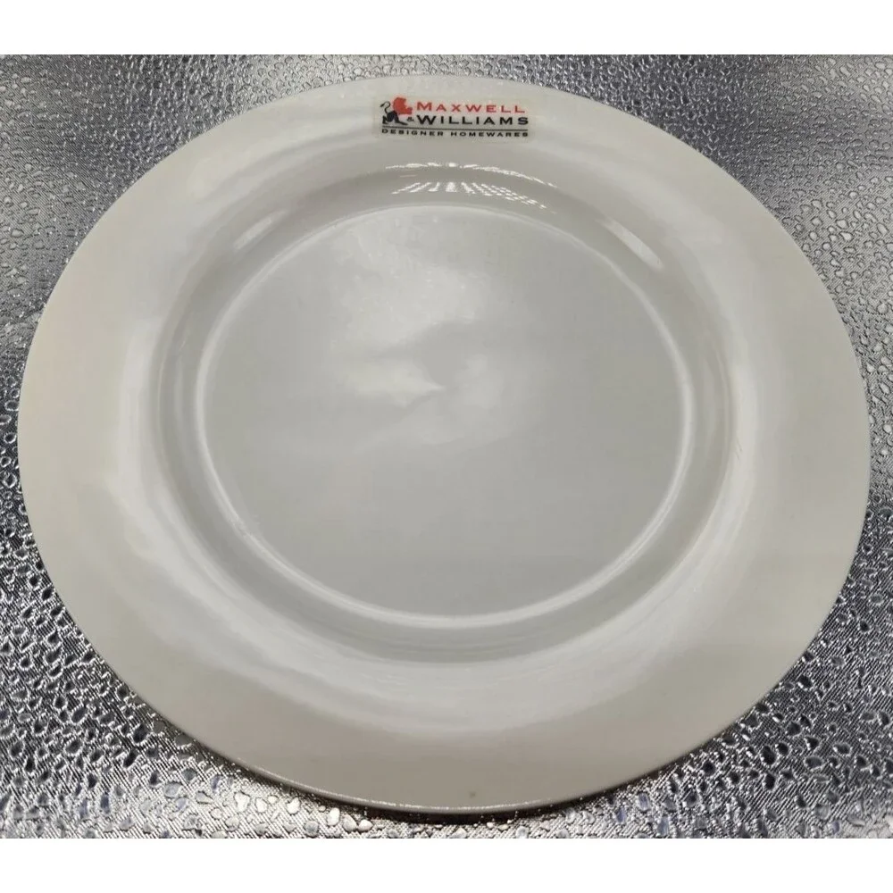MAXWELL & WILLIAMS SALAD/DESSERT PLATE WHITE (Set of 4) READ!!